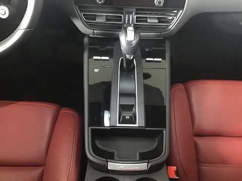 Certified 2023 Porsche Macan GTS AWD/4WD image 23