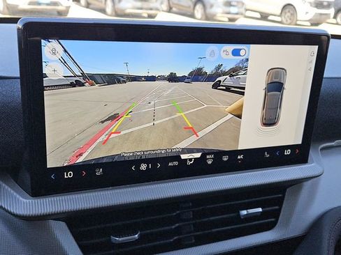 New 2026 Ford Explorer Active w/ Active Comfort Package image 17