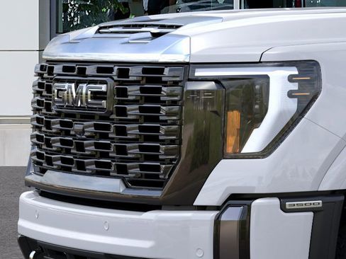 New 2026 GMC Sierra 3500 Denali Ultimate image 7