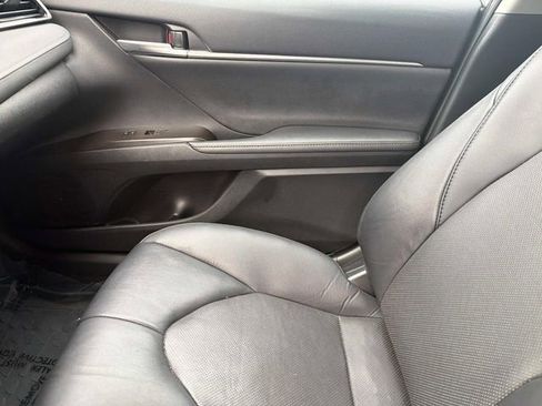 Used 2024 Toyota Camry XLE FWD image 25