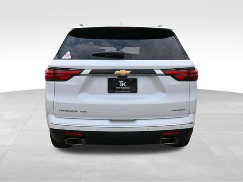 Used 2023 Chevrolet Traverse Premier AWD/4WD image 6