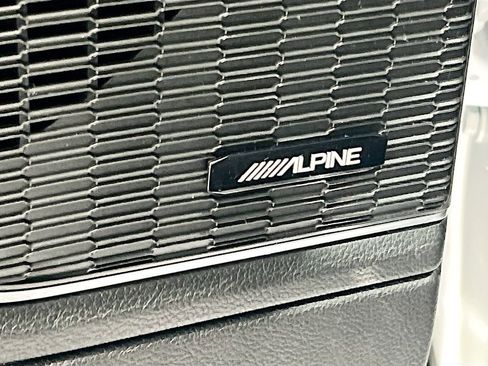 Used 2023 Jeep Grand Cherokee Overland image 19