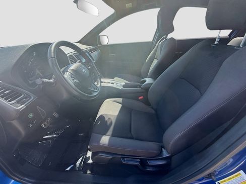 Used 2021 Honda HR-V Sport image 18