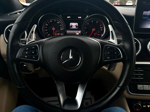 Used 2019 Mercedes-Benz CLA 250 4MATIC image 34