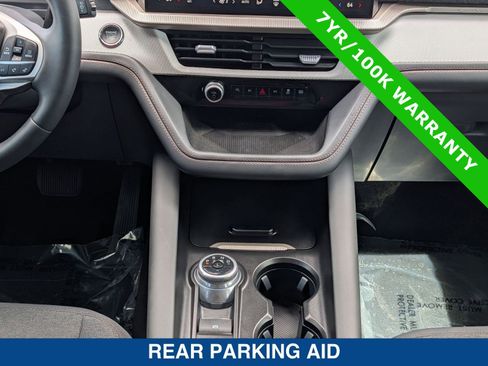 Certified 2025 Ford Explorer Active image 20