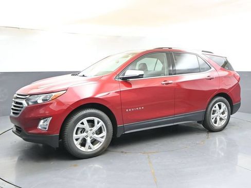Used 2020 Chevrolet Equinox Premier AWD/4WD image 2