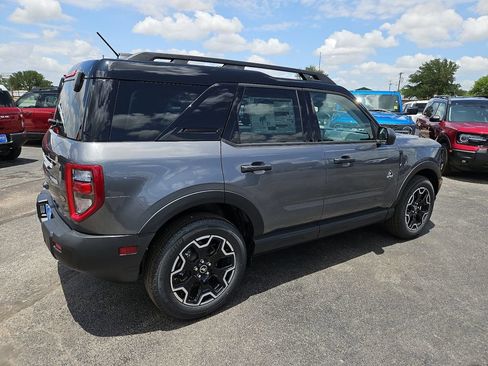 New 2026 Ford Bronco Sport Outer Banks AWD/4WD image 13