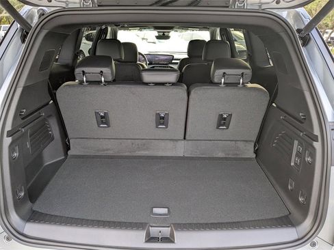 New 2026 Buick Enclave Avenir w/ Super Cruise Package image 13