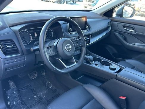 Certified 2023 Nissan Rogue SV w/ SV Premium Package image 31