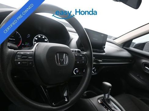 Certified 2025 Honda HR-V LX image 10