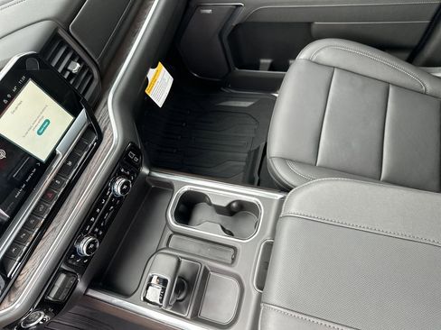 New 2026 GMC Sierra 1500 SLT w/ SLT Premium Plus Package image 24