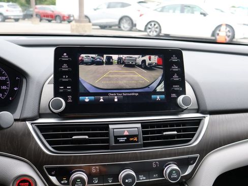 Used 2018 Honda Accord EX-L image 20