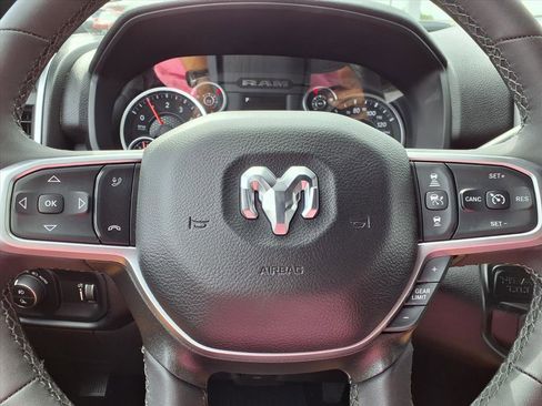 Used 2025 RAM 3500 Big Horn image 15