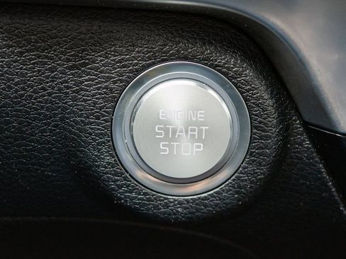 Used 2023 Kia Telluride S w/ S Sunroof Package image 19