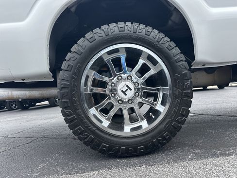 Used 2014 Ford F250 XLT AWD/4WD image 18
