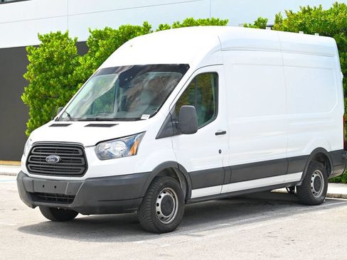 Used 2018 Ford Transit 250 148 High Roof RWD image 1