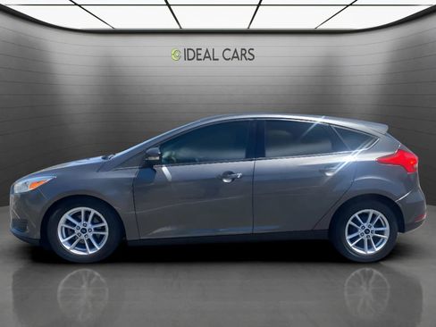 Used 2015 Ford Focus SE FWD image 9