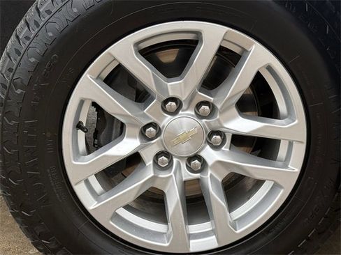 Used 2020 Chevrolet Silverado 1500 LT w/ All-Star Edition image 10