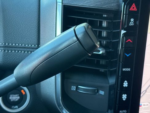 New 2026 RAM 3500 Laramie AWD/4WD image 20