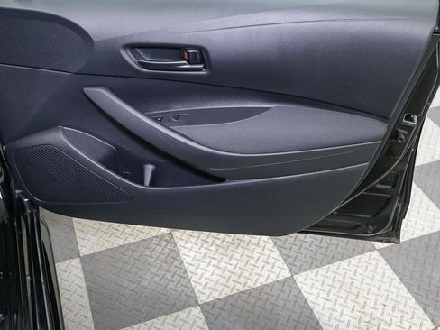 Used 2024 Toyota Corolla LE FWD image 18