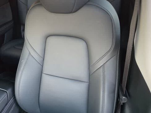Used 2024 Tesla Model Y Long Range AWD/4WD image 7