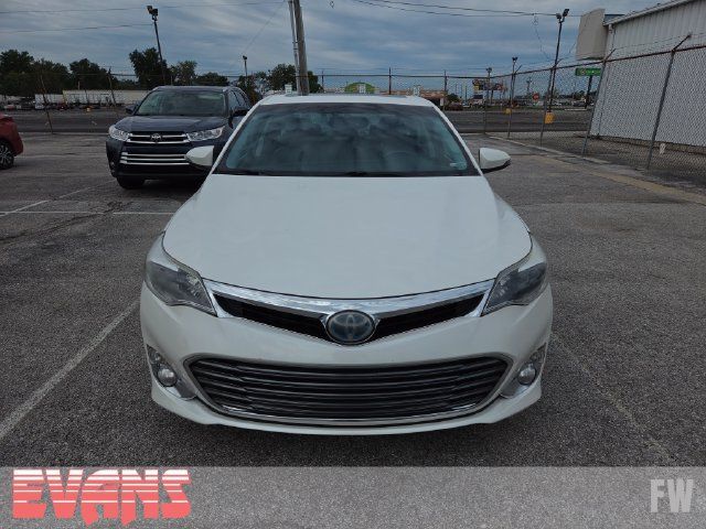 Used 2014 Toyota Avalon Limited FWD image 3