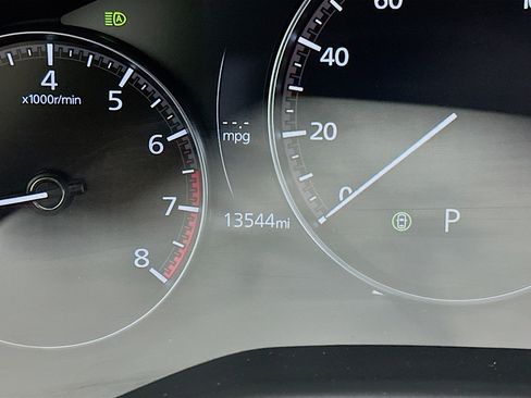 Used 2025 MAZDA CX-50 AWD 2.5 S w/ Premium Package image 19