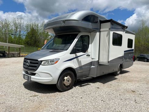 Used 2019 Mercedes-Benz Sprinter 170 image 13