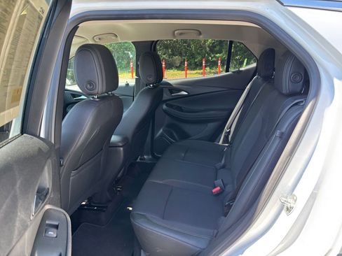 Used 2025 Buick Encore GX Preferred FWD image 24