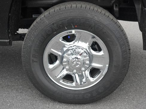 New 2025 RAM 2500 Tradesman image 25