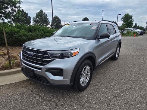 Used 2022 Ford Explorer XLT w/ Class IV Trailer Tow Package AWD/4WD image 1