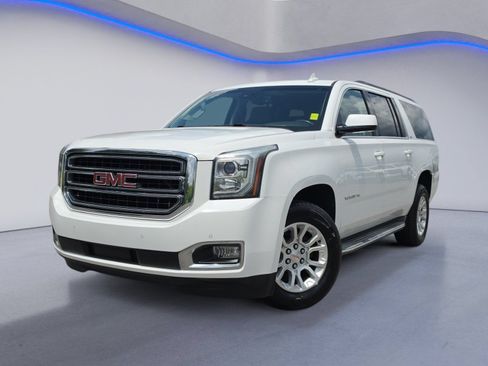 Used 2016 GMC Yukon XL SLT RWD image 2