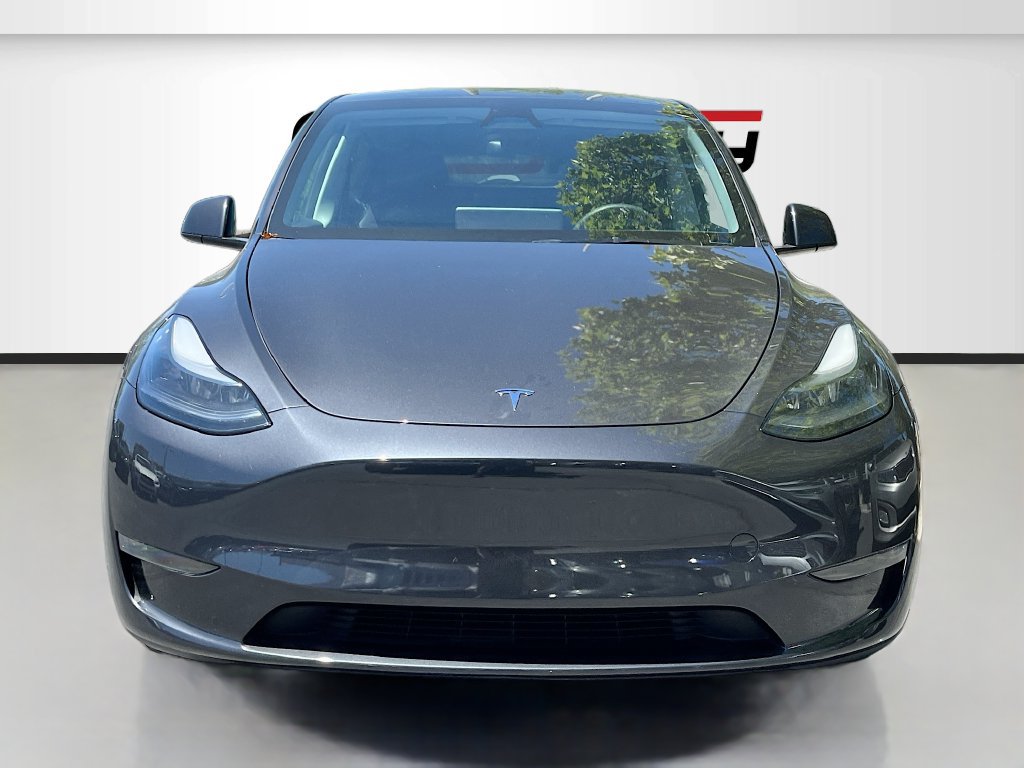Used 2025 Tesla Model Y Long Range AWD/4WD image 2