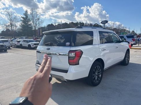 Certified 2020 Ford Expedition Limited w/ Equipment Group 301A image 13