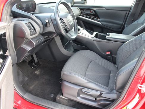 Used 2023 Toyota bZ4X XLE image 11