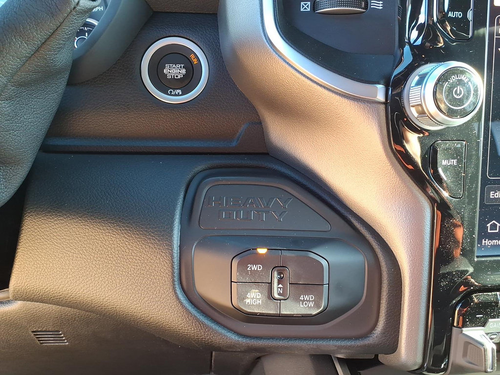 New 2027 RAM 3500 Big Horn AWD/4WD image 22