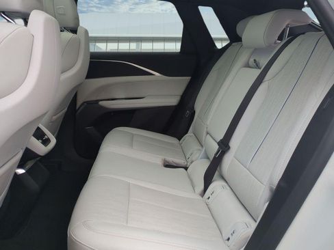 Certified 2024 Cadillac Lyriq Sport AWD/4WD image 15