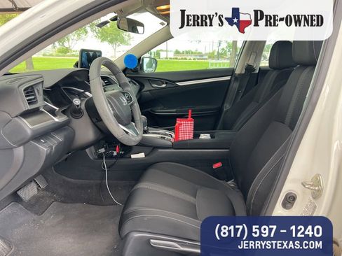 Used 2017 Honda Civic EX image 7