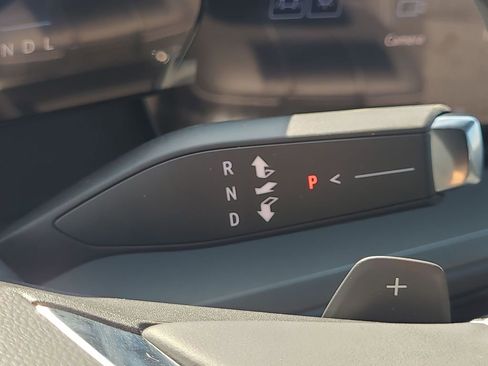 New 2026 Chevrolet Traverse LT w/ Midnight/Sport Edition FWD image 16