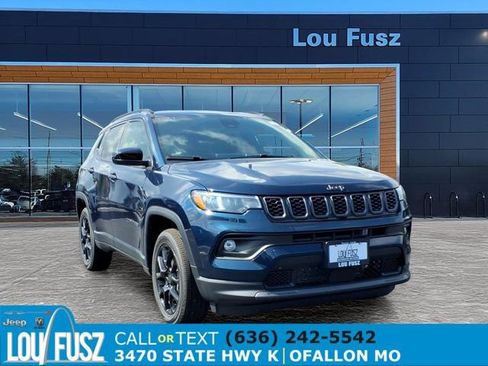 New 2026 Jeep Compass Latitude AWD/4WD image 1