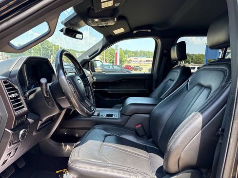 Used 2020 Ford Expedition Max Limited RWD image 22