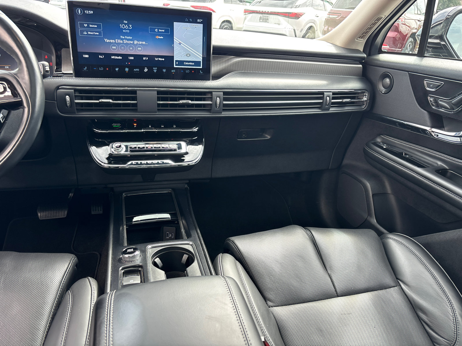 Used 2023 Lincoln Corsair Reserve w/ Equipment Group 202A AWD/4WD image 29