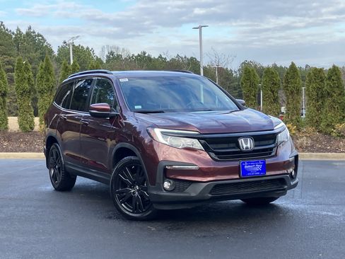 Certified 2022 Honda Pilot Special Edition image 2