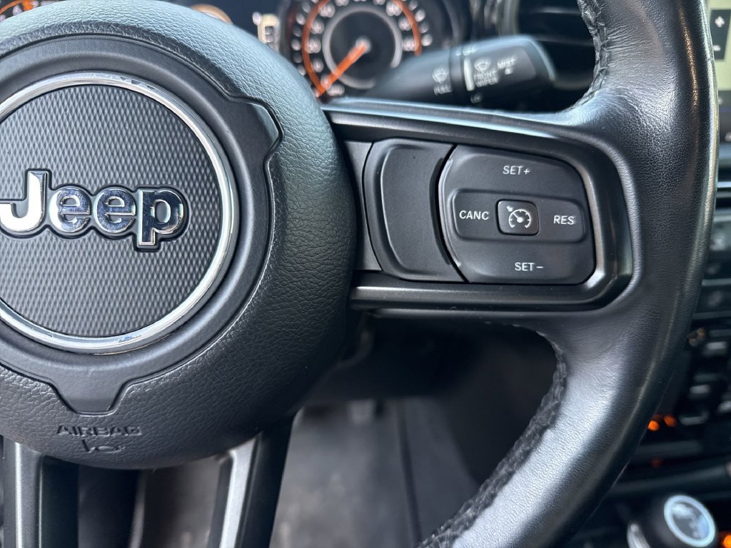 Used 2021 Jeep Gladiator Sport AWD/4WD image 18