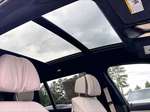 Certified 2022 BMW X7 M50i w/ Dynamic Handling Package AWD/4WD image 14