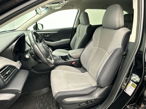 Used 2021 Subaru Outback Premium AWD/4WD image 5