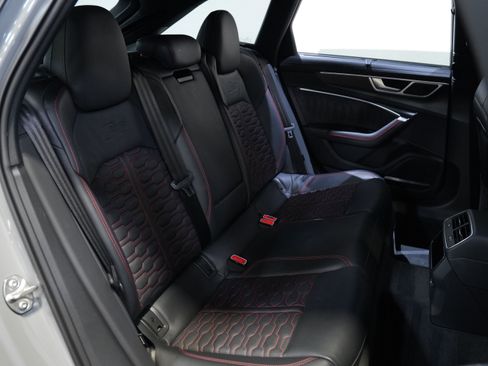 Used 2021 Audi RS 6 image 41
