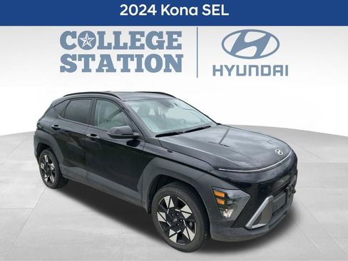 Used 2024 Hyundai Kona SEL AWD/4WD image 1