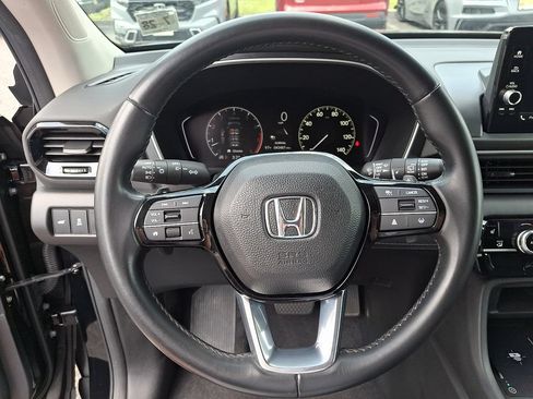 Used 2023 Honda Pilot EX-L image 19