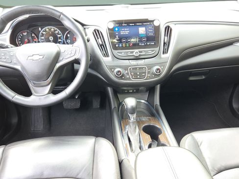 Used 2024 Chevrolet Malibu LT image 12